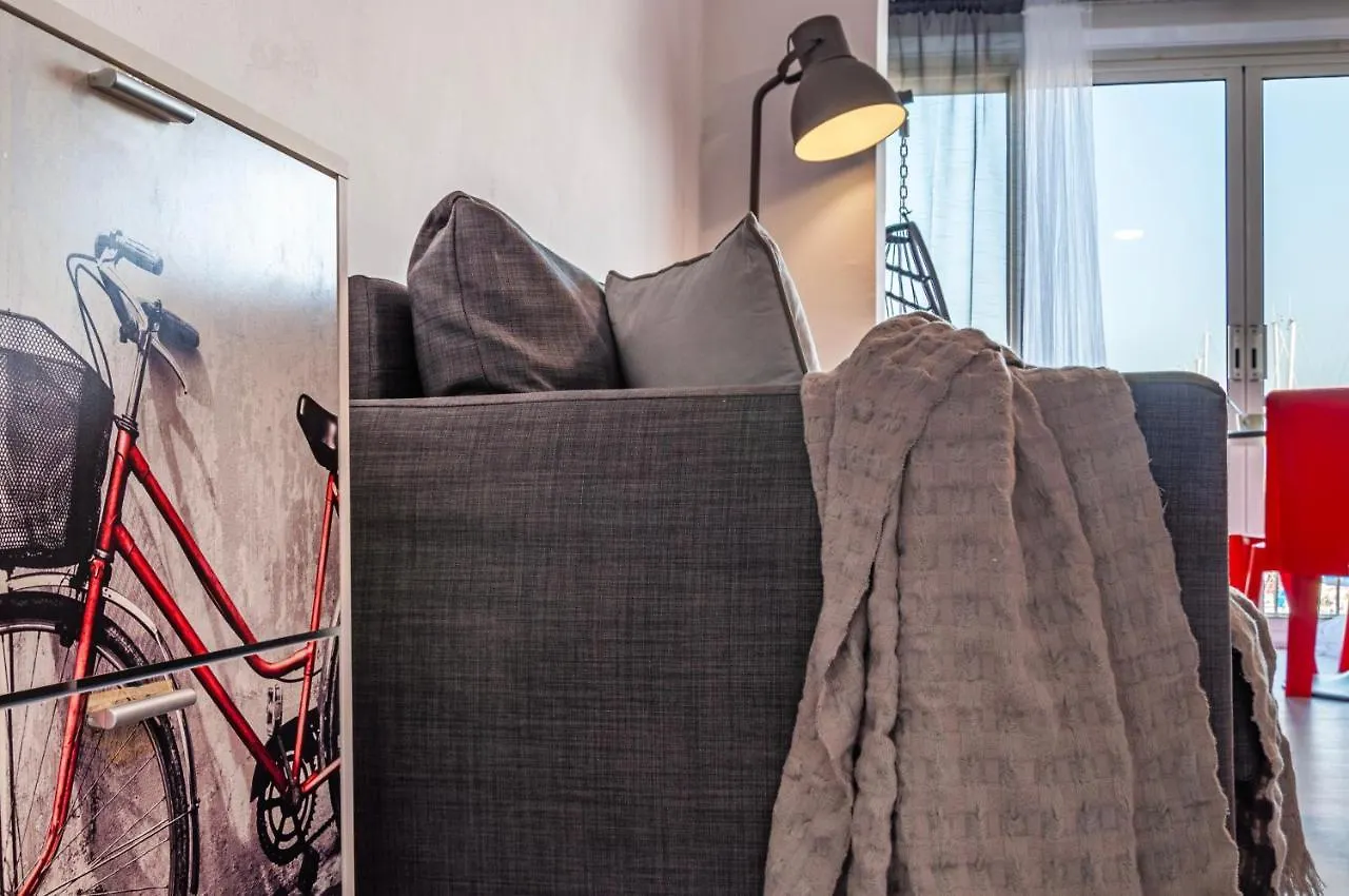 Apartamento Estudio En 1ª Linea Con Vistas Al Puerto Deportivo By Insidehome Empuriabrava Espanha